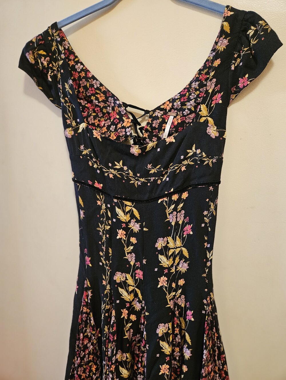 Free People Black Floral Fit & Flare Mini Dress | XS | Boho Cottagecore Fairycor - Picture 11 of 16